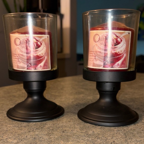Other - Elegant Black Candle Holders with Red Candles